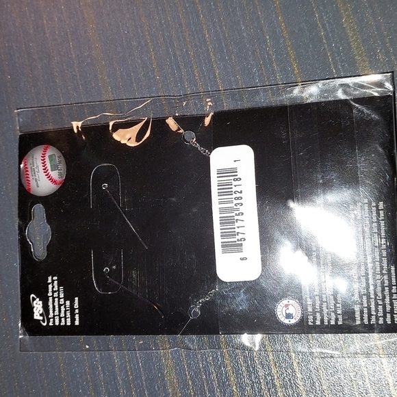 MLB Chicago Cubs earrings and necklace set - Picture 3 of 4